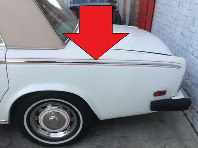 65 to 80 ROLLS ROYCE SILVER SHADOW left  REAR FENDER WING MOULDING  16
