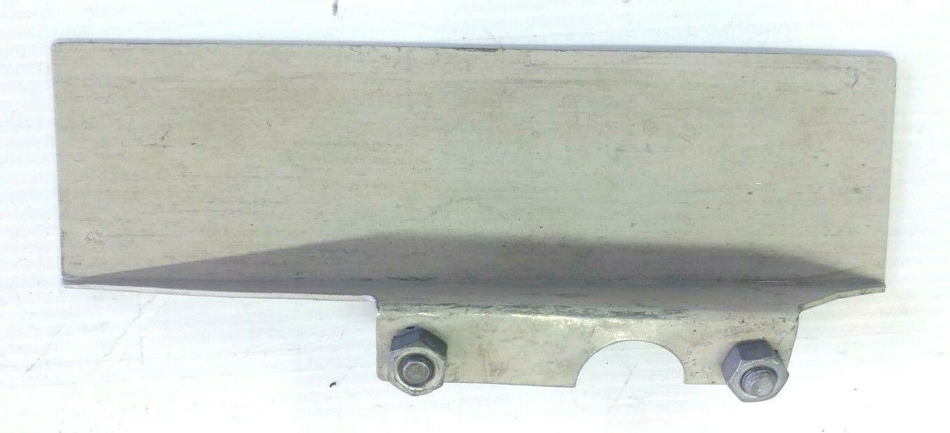 Rolls Royce Silver Shadow POWER STEERING PRESSURE HOSE INSULATION SHIELD UR14549