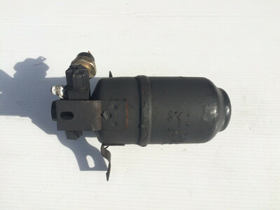 Rolls Royce Silver SPUR air conditioning receiver dryer desiccant bottle UR70317