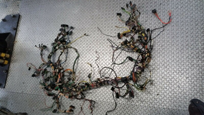 77 to 80 ROLLS ROYCE SILVER SHADOW under DASHBOARD WIRING HARNESS CABLES