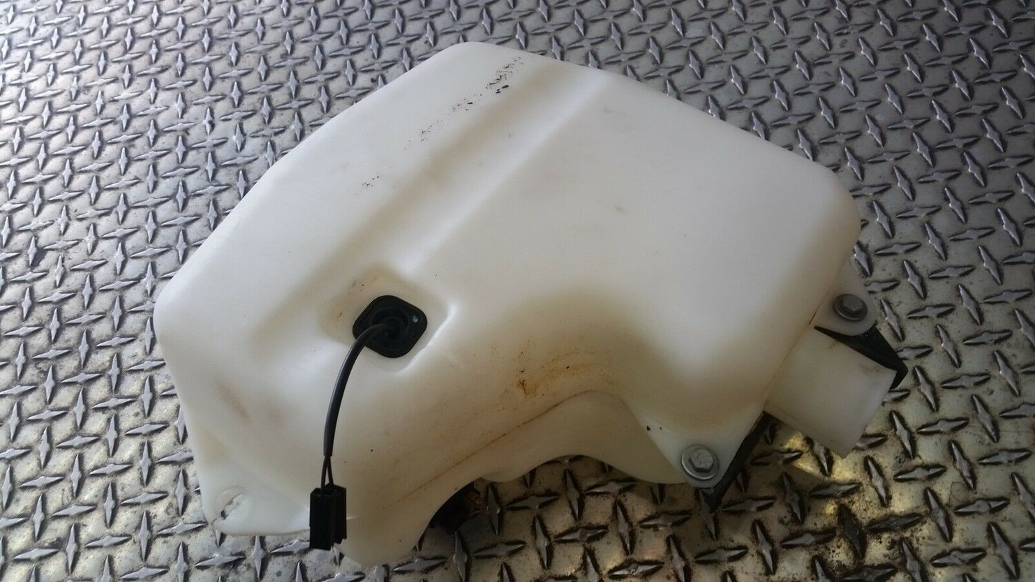 BENTLEY ROLLS ROYCE SILVER SPUR  windshield WINDSCREEN washer tank PUMP RH14062