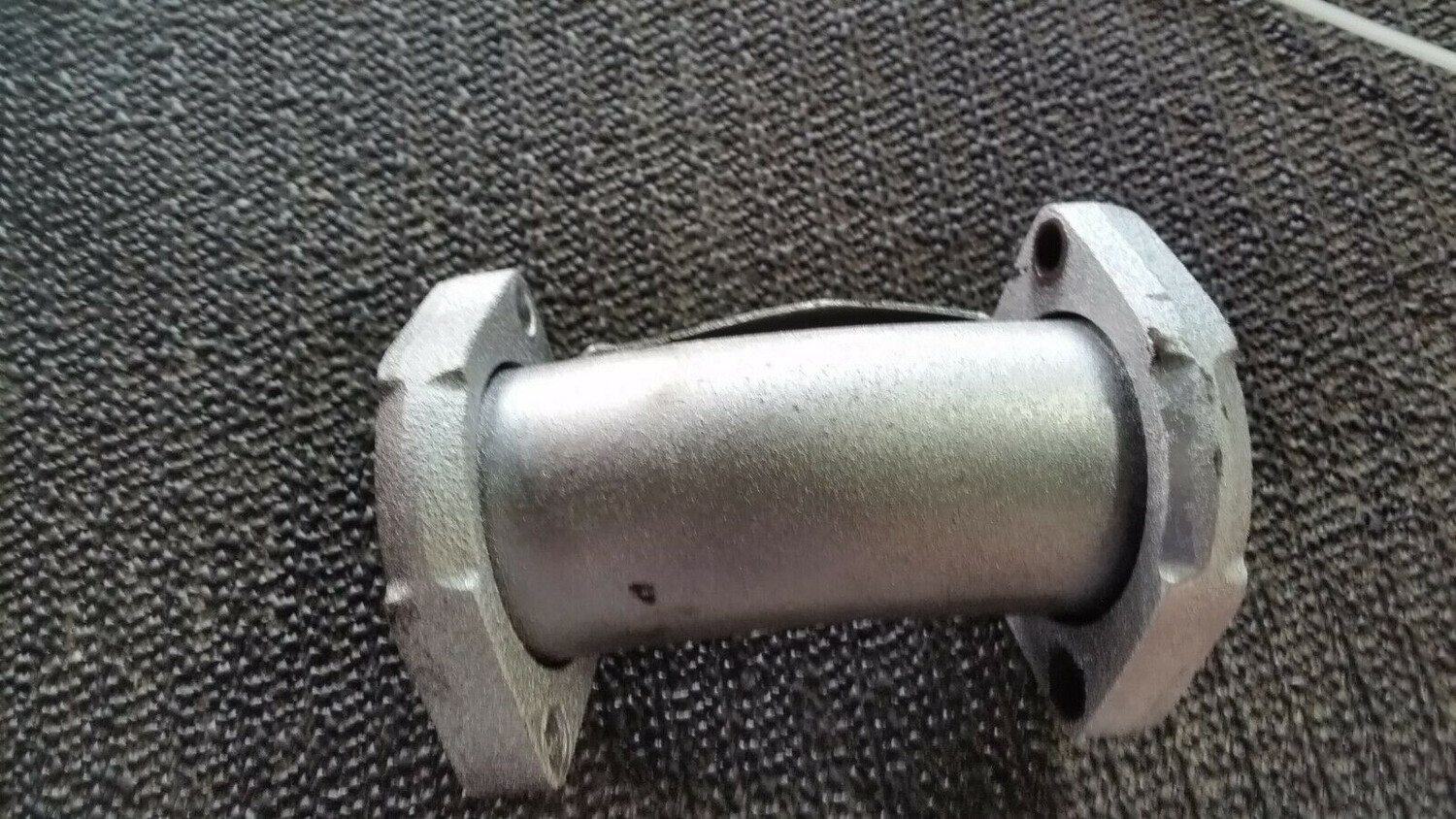 1998 Rolls Royce Silver Spirit Spur  EXHAUST PIPE SEE PICTURES FOR TURBO UT10367