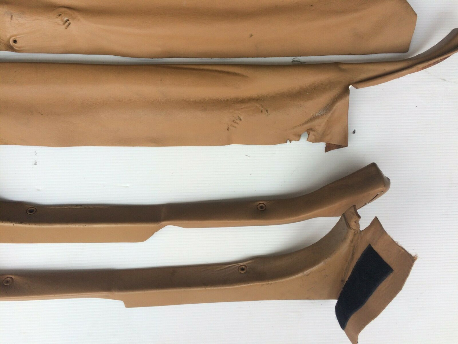 Rolls Royce Spur BENTLEY MULSANNE S leather trim for a pillar lower set