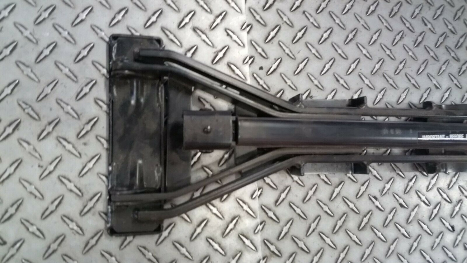 ROLLS ROYCE SILVER SPUR BENTLEY  floor jack  FITS ALSO AZURE SEE LIST