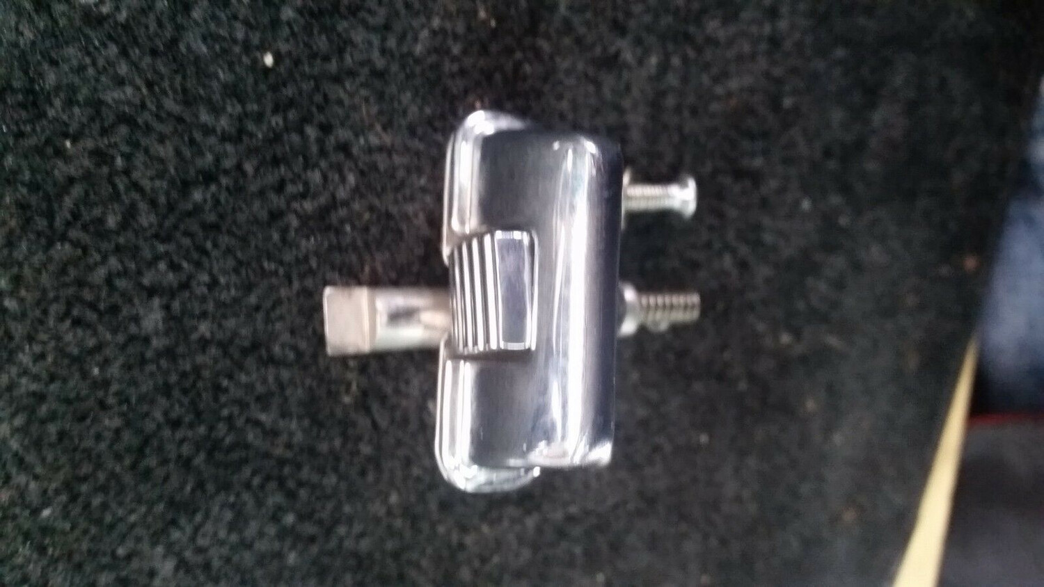 81 to 89 Rolls Royce Silver Spur Spirit glove box latch complete see  pic