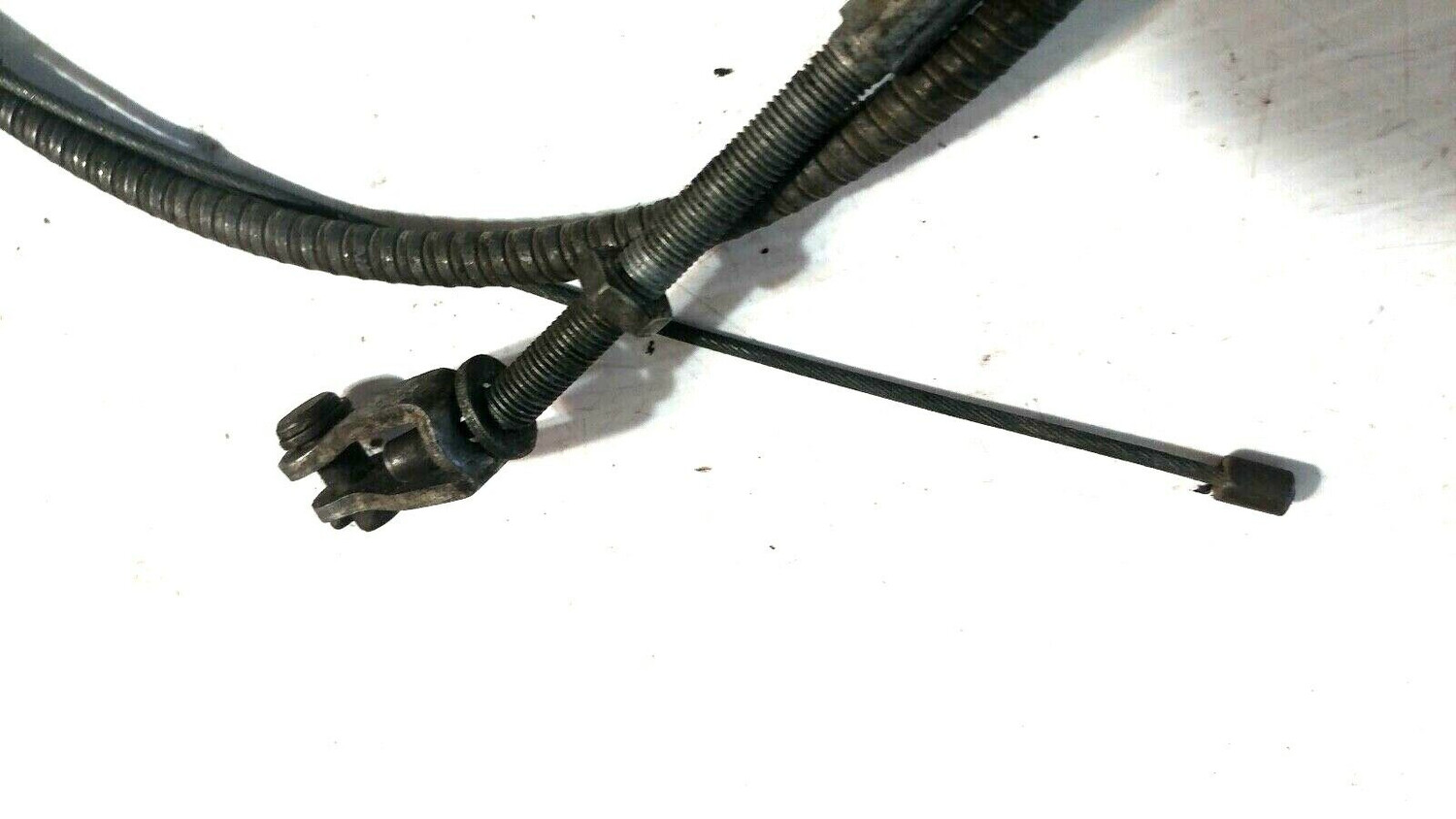 Rolls Royce Silver SHADOW  FRONT Emergency Parking BRAKR cable UG13852