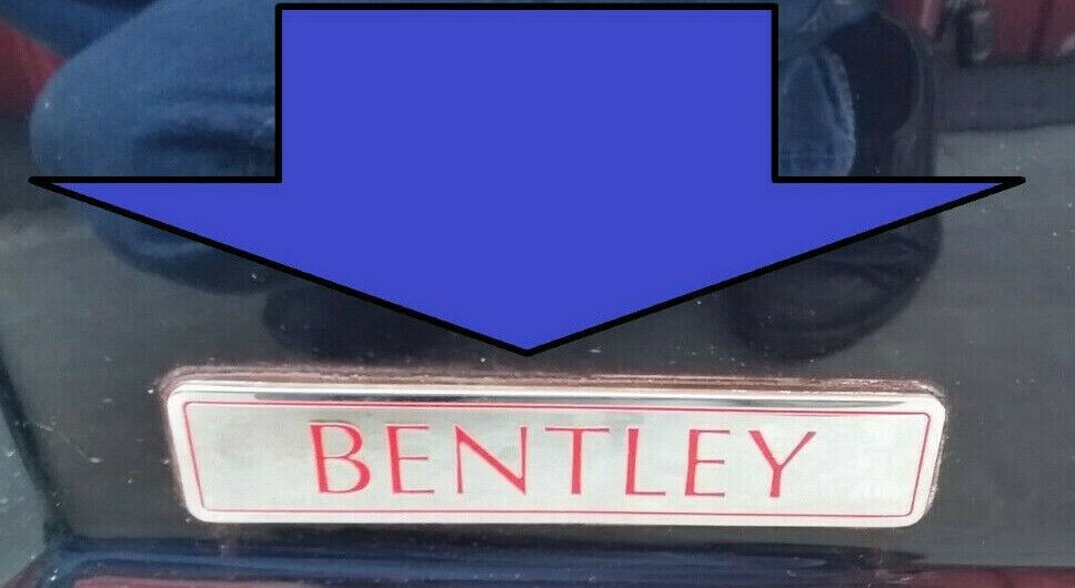 81 to 98 ROLLS ROYCE SILVER SPUR BENTLEY TURBO R RED EMBLEM ON FENDER WING