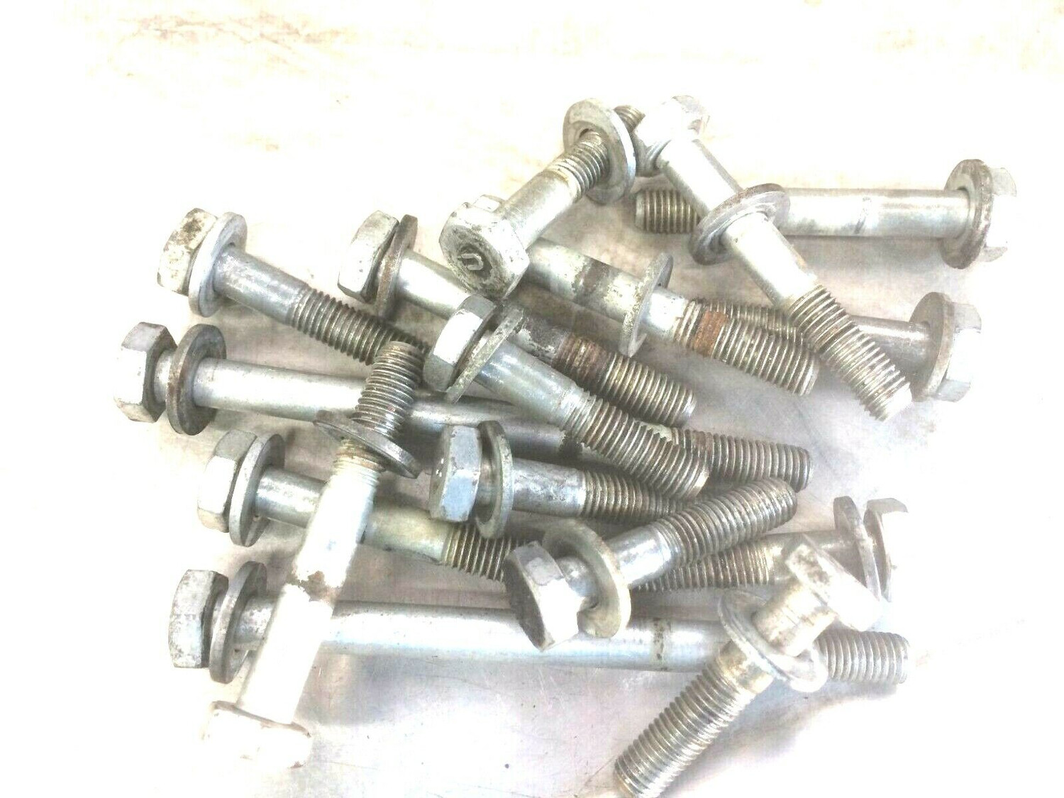 Rolls Royce Silver Spirit Spur intake manifold  mounting bolt SCREWS AND WASHERS