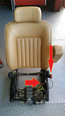 Rolls Royce Spur BENTLEY MULSANNE S seat belt RIGHT inner retractable and buckle