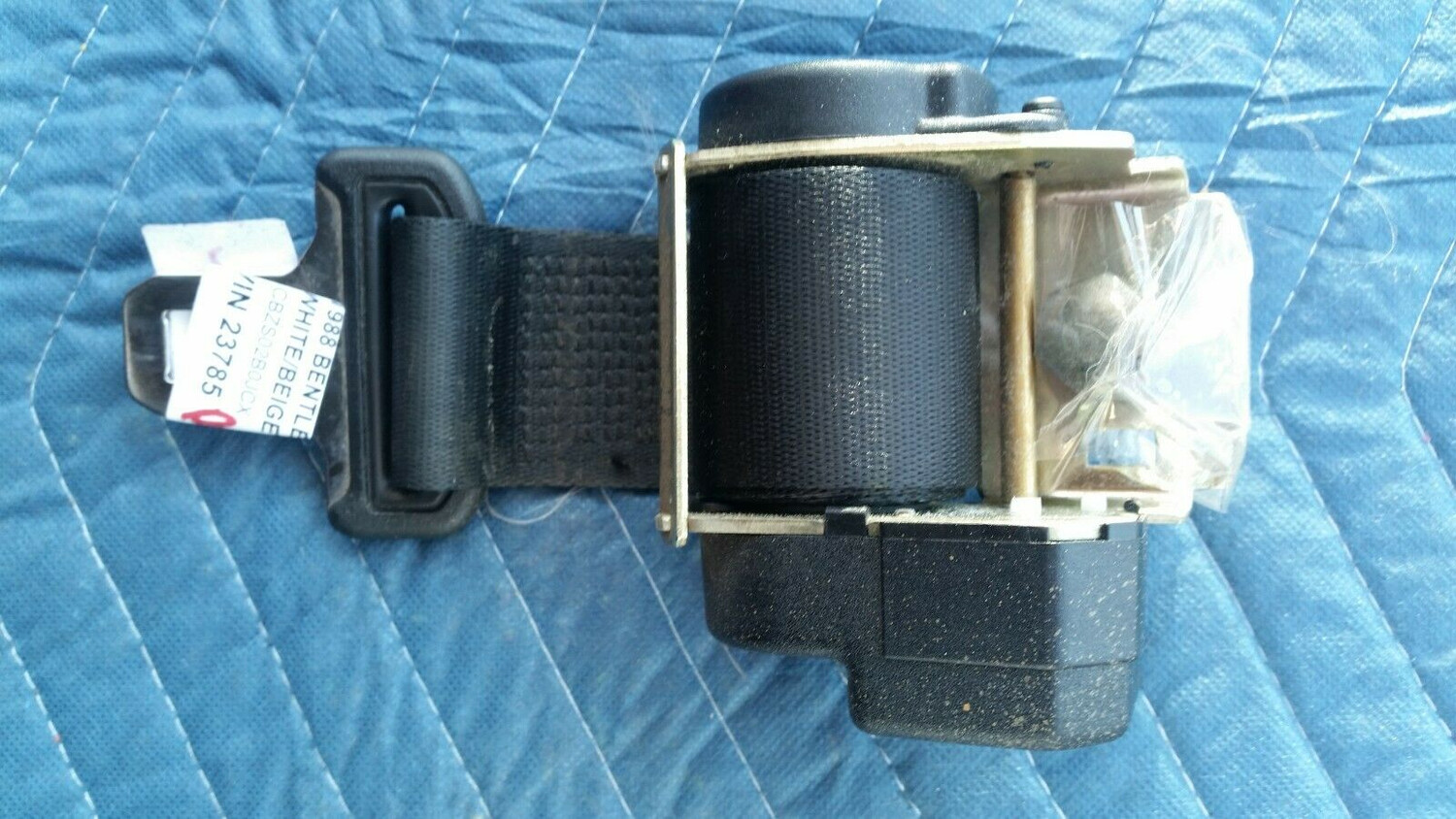 Rolls Royce Spur BENTLEY MULSANNE S seat belt RIGHT OUTER retractable and buckle
