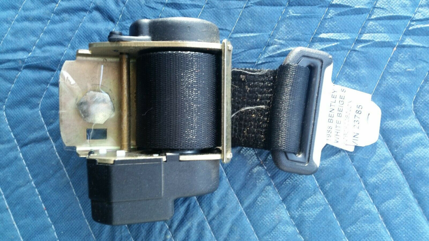 Rolls Royce Spur BENTLEY MULSANNE S seat belt left OUTER retractable and buckle