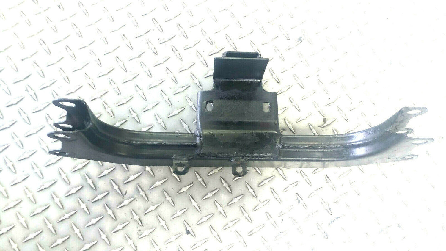 Rolls Royce Silver Shadow CORNICHE Wraith FRONT SUSPENSION CROSS MEMBER UR14596