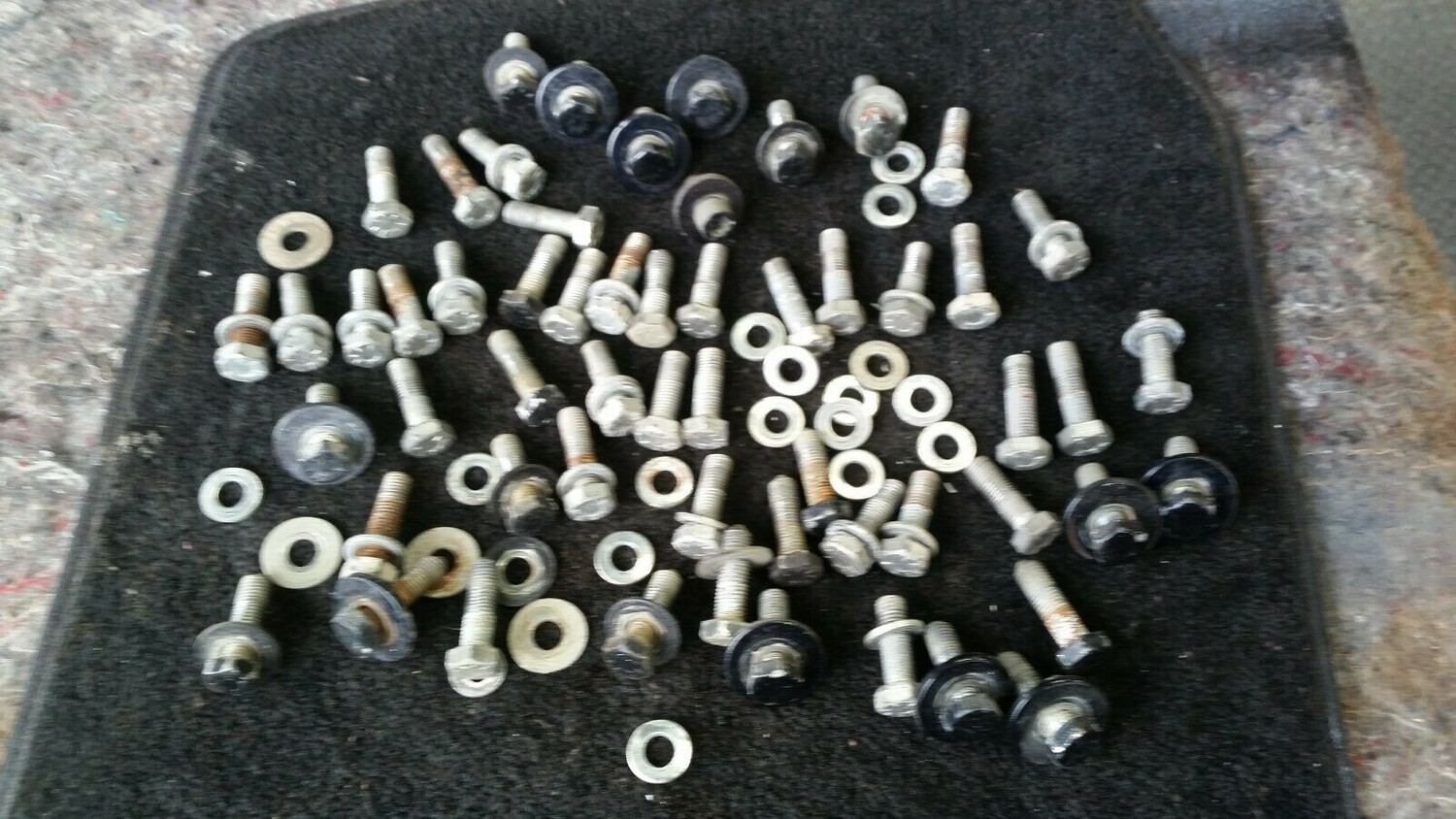 ROLLS ROYCE SILVER SPUR SPIRIT BENTLEY TURBO DOOR HINGE  ASSORTMENT  SCREW BOLTS