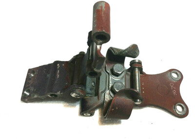 65 to 80 ROLLS ROYCE SILVER SHADOW RIGHT REAR LOWER DOOR HINGE