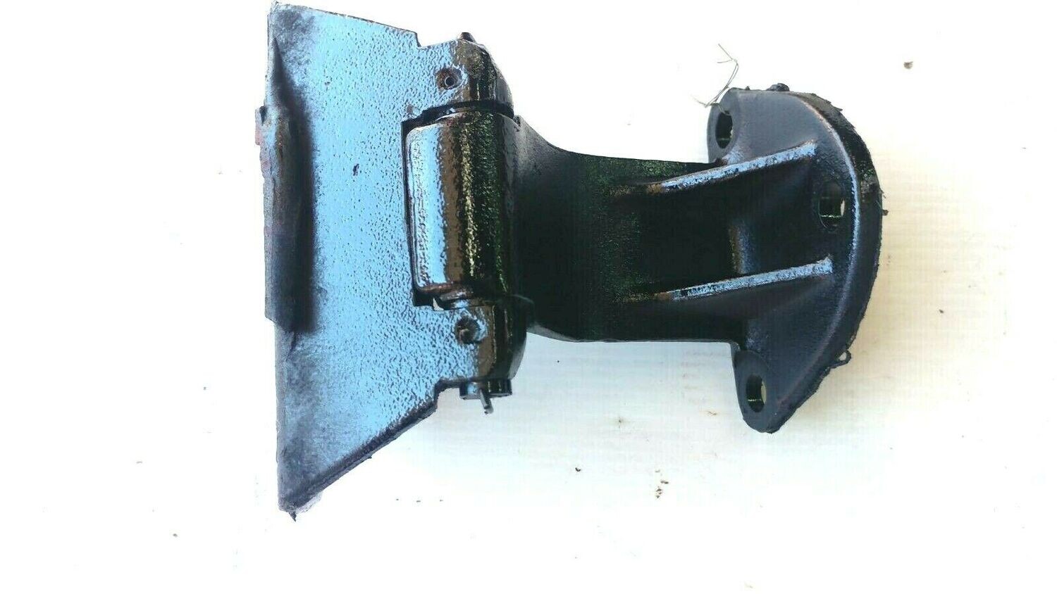 FERRARI 348 PARTS  LOWER  DOOR HINGE COMPLETE 62172600