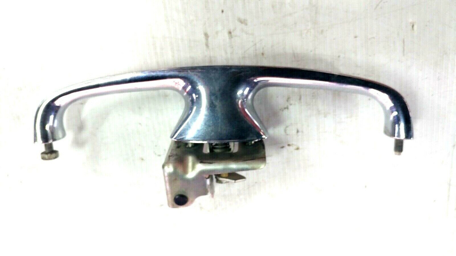 65 to 80 ROLLS ROYCE SILVER SHADOW BOOT  TRUNK PULL HANDLE CHROME WITH TUMBLER