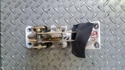 ROLLS ROYCE SILVER SPUR SPIRIT RIGHT FRONT LOWER DOOR HINGE DOOR CHECK