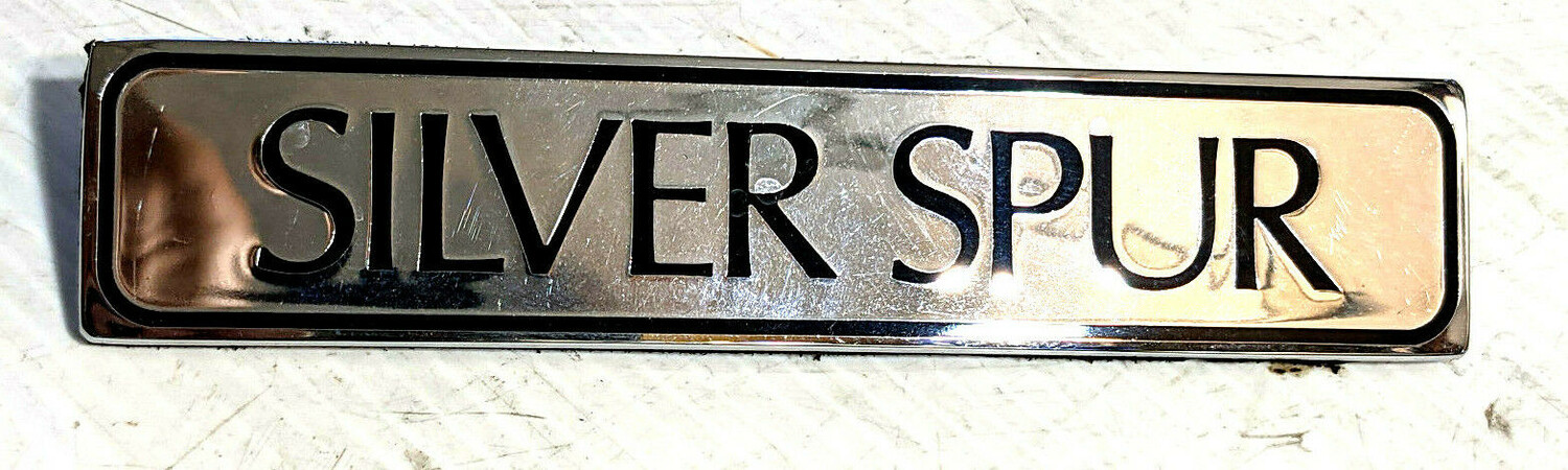 81 to 98 ROLLS ROYCE SILVER SPUR TRUNK BOOT  EMBLEM  UB40595