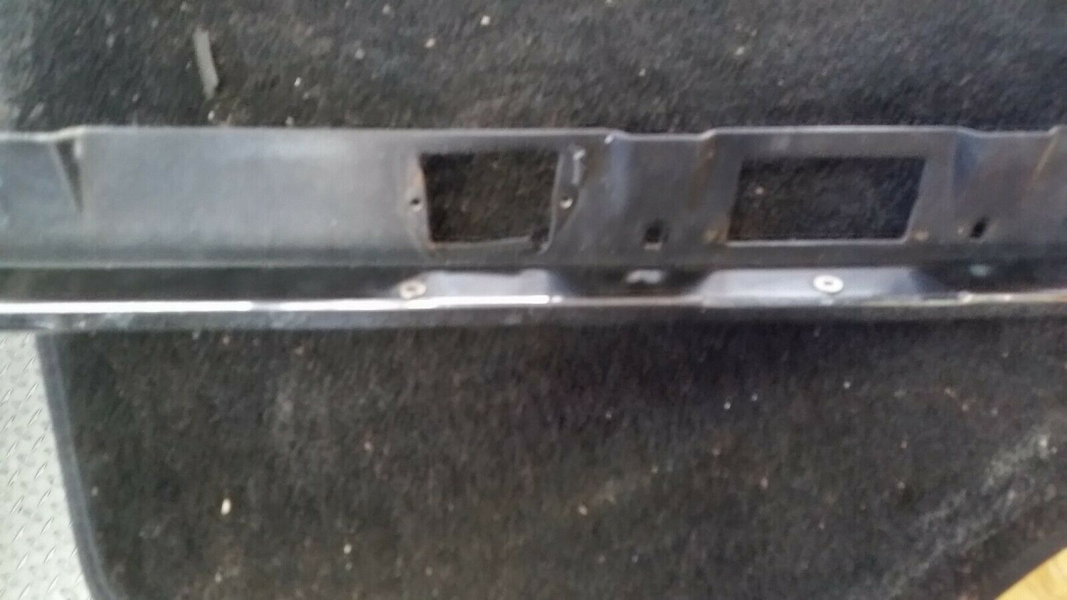 Rolls Royce Silver Spur Spirit BOOT trunk STAINLESS CHROME MOLDING BAR UB83785