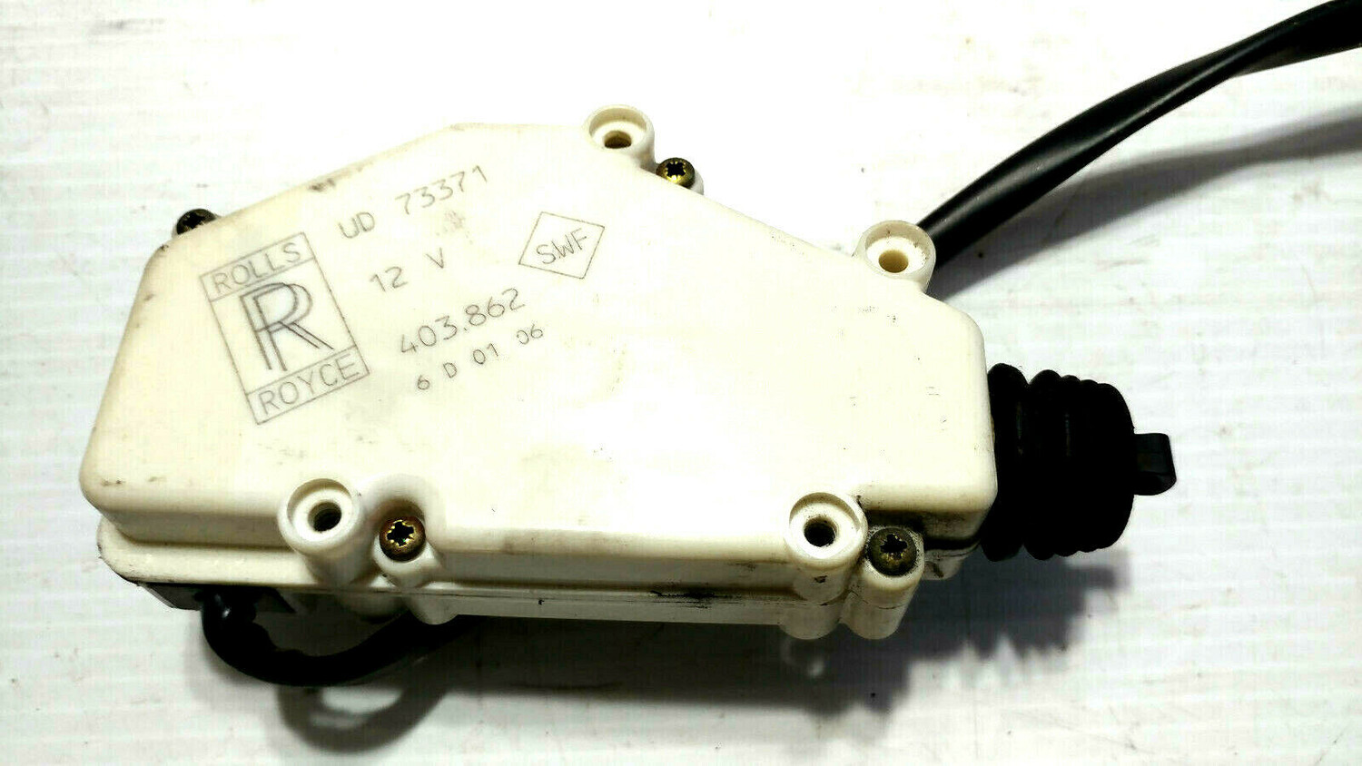 Rolls Royce Spur Bentley trunk boot power lock unit actuator UB89309 ud73371