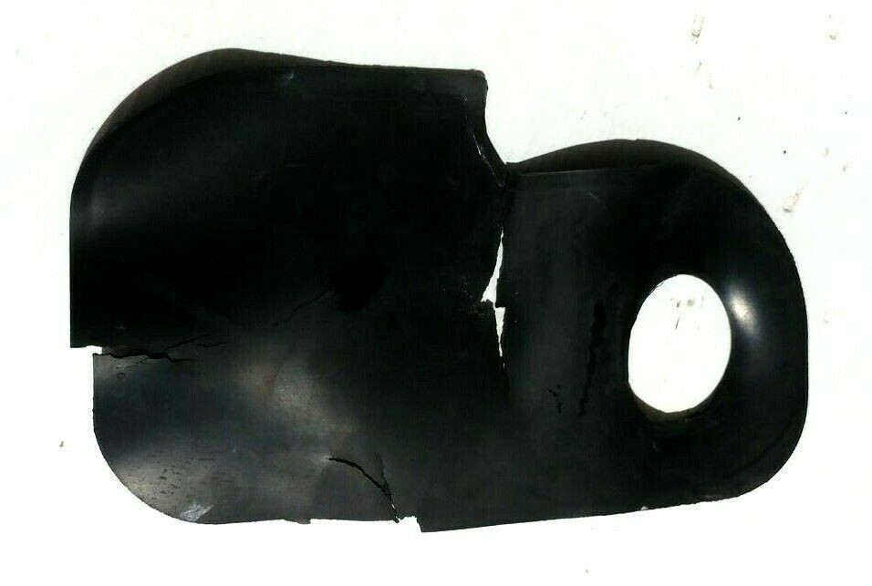 FERRARI 308 GTSi  Fuel CAP BIB RUBBER ORIGINAL RIPPED 60134202 -