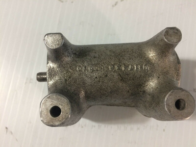 1970 to 1980 Rolls Royce Silver Shadow  brake Distribution Valve upper  UR19481 -