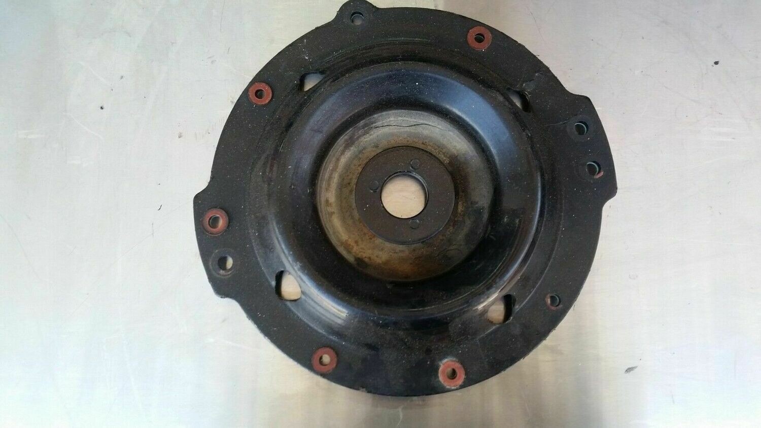 Rolls Royce Silver Spirit Spur FRONT suspension SPRING upper plate UR73520
