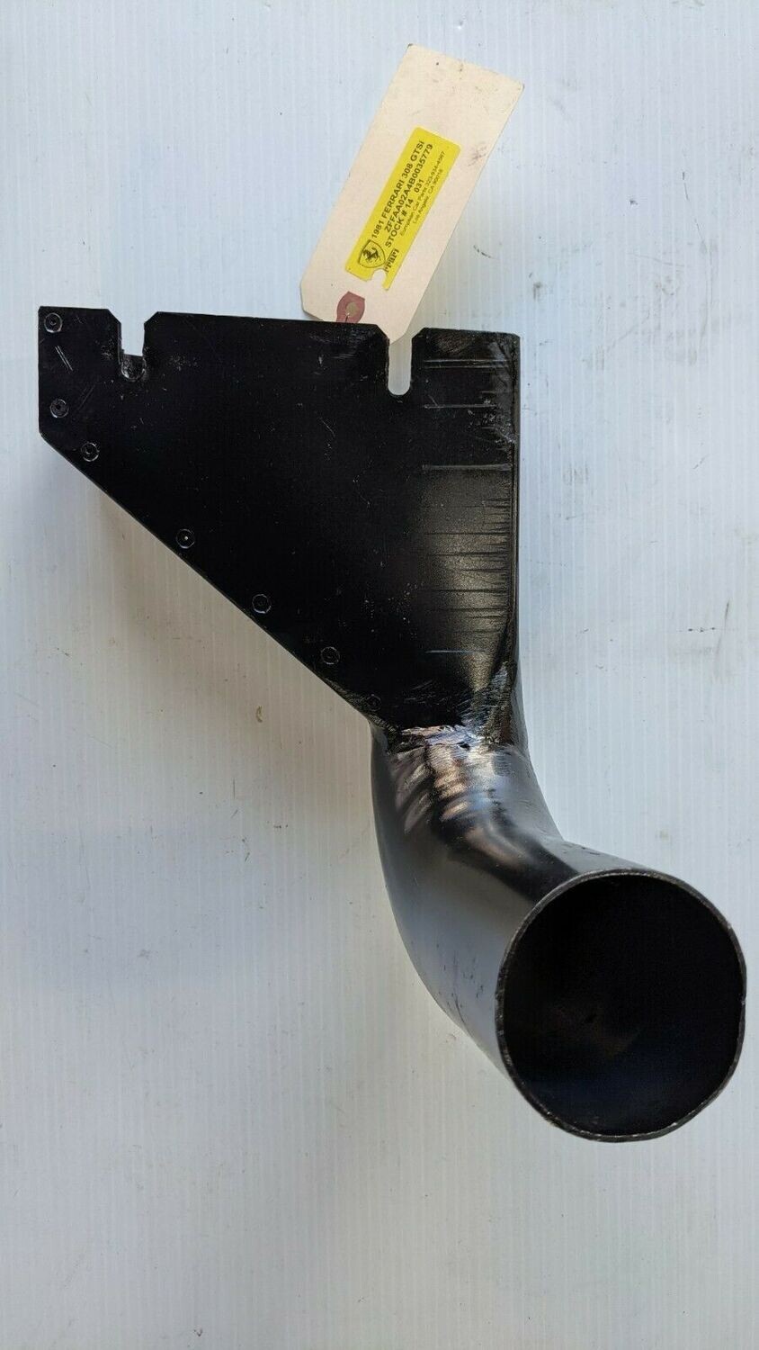 FERRARI 308 GTSi   LEFT exhaust COOLING SCOOP