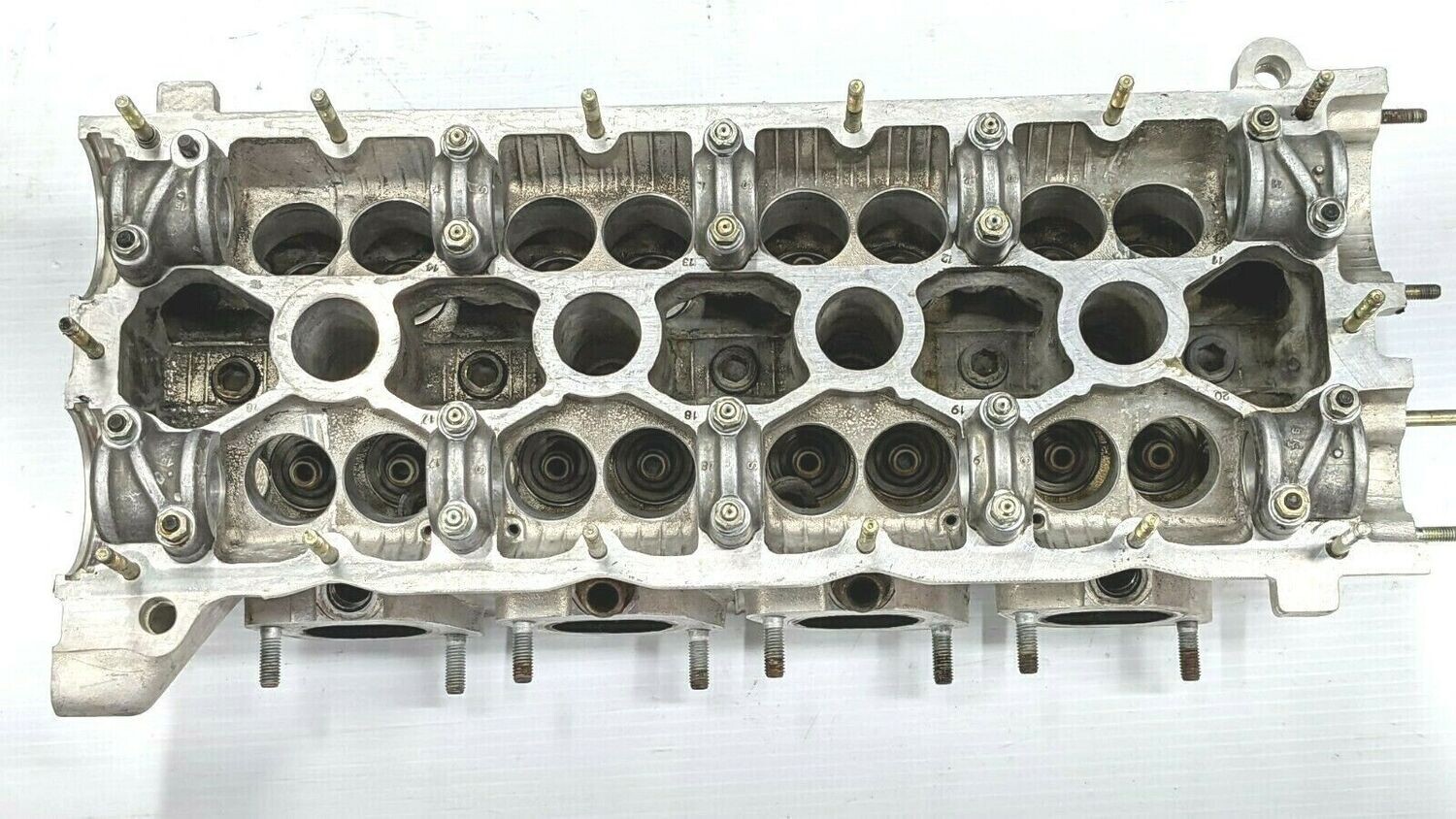 FERRARI 348 PARTS  LEFT SIDE CYLINDER HEAD 149502 BARE AS PICTURED