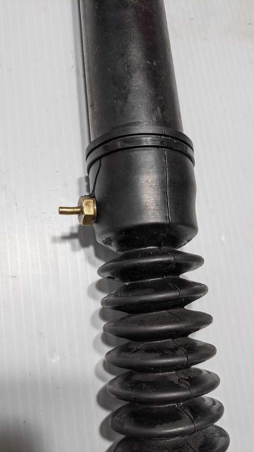 Rolls Royce Silver Spur Corniche rear shock(one) up to 1990 Return line RH3377 REBUILT -