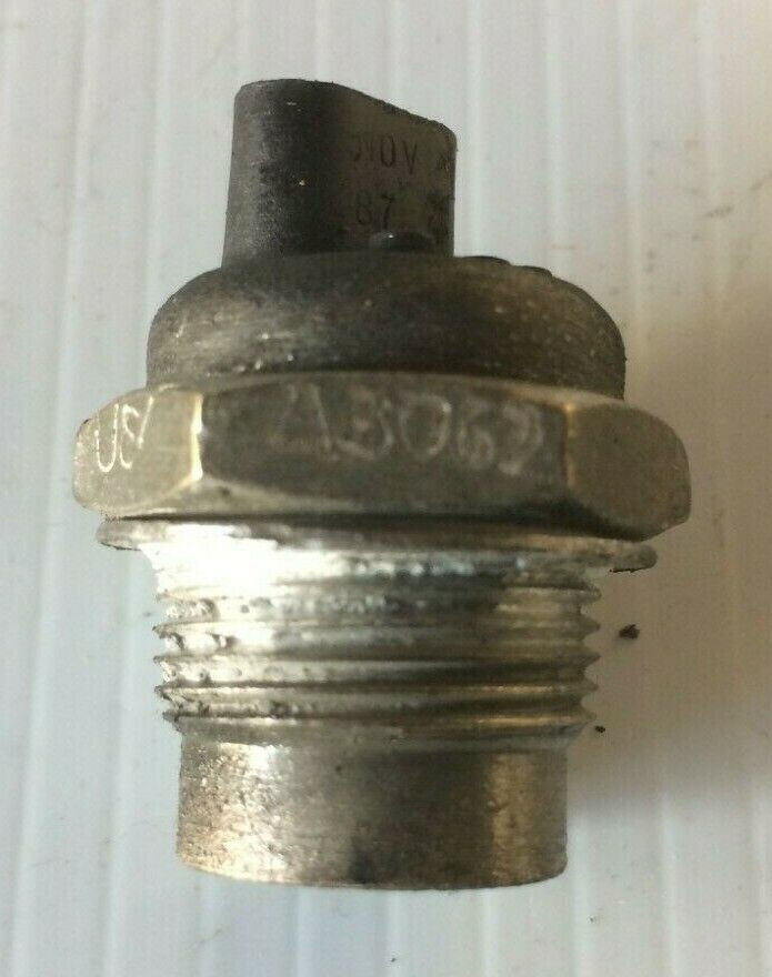 Rolls Royce Silver SPUR BENTLEY TURBO R COOLANT  UE43062 otter switch egr valve -