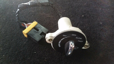 ROLLS ROYCE SILVER SPUR SPIRIT BENTLEY T windshield WINDSCREEN WIPER SWITCH UT12261PA -