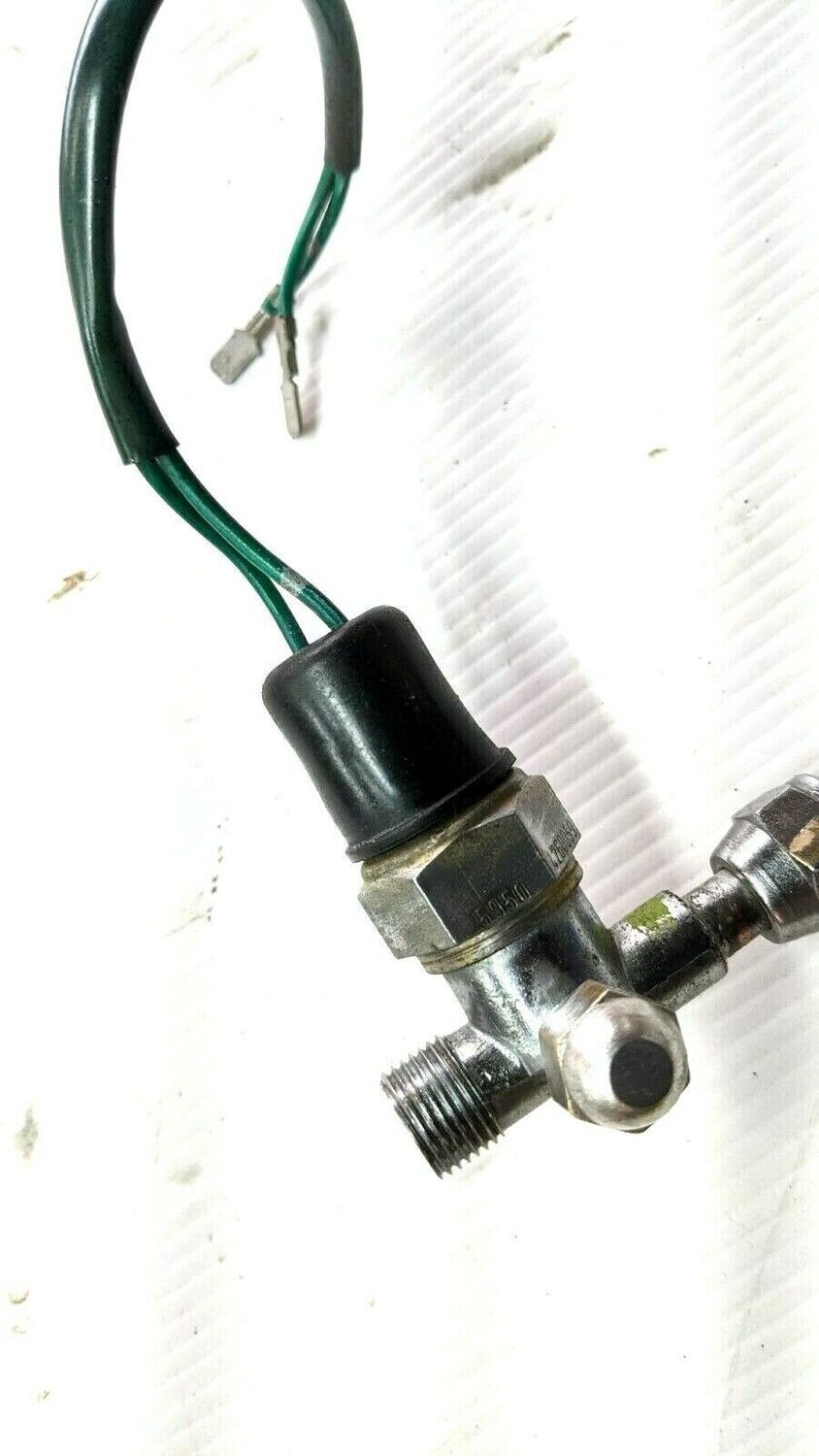 FERRARI 308 PARTS GTS AIR CONDITIONING UNION AT RECEIVER DRYER 106646