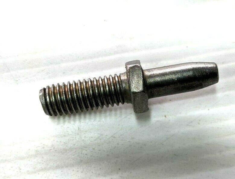 FERRARI 308 GTSi  WHEEL GIDING PIN 104368