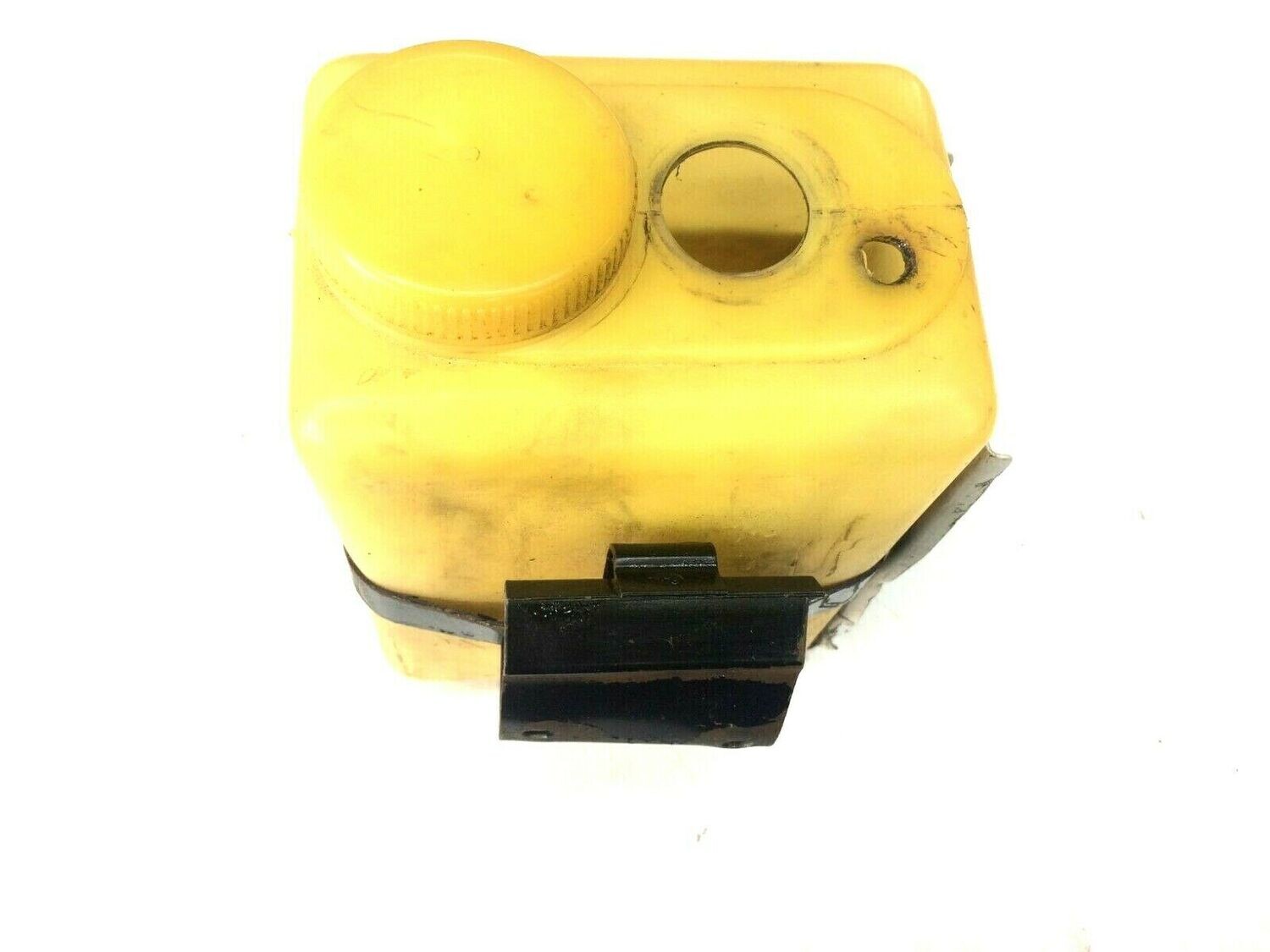 65 - 80 ROLLS ROYCE SILVER SHADOW WINDSHIELD WASHER TANK JNV955452