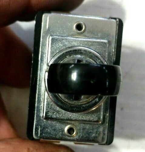 FERRARI 308 PARTS  HAZARD EMERGENCY LIGHT SWITCH 60053600 WITH KNOB 60053600