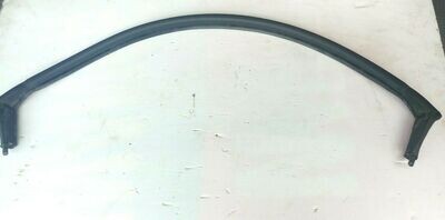 FERRARI 308 PARTS  GTS TOP COVER FRONT SEAL 60607900