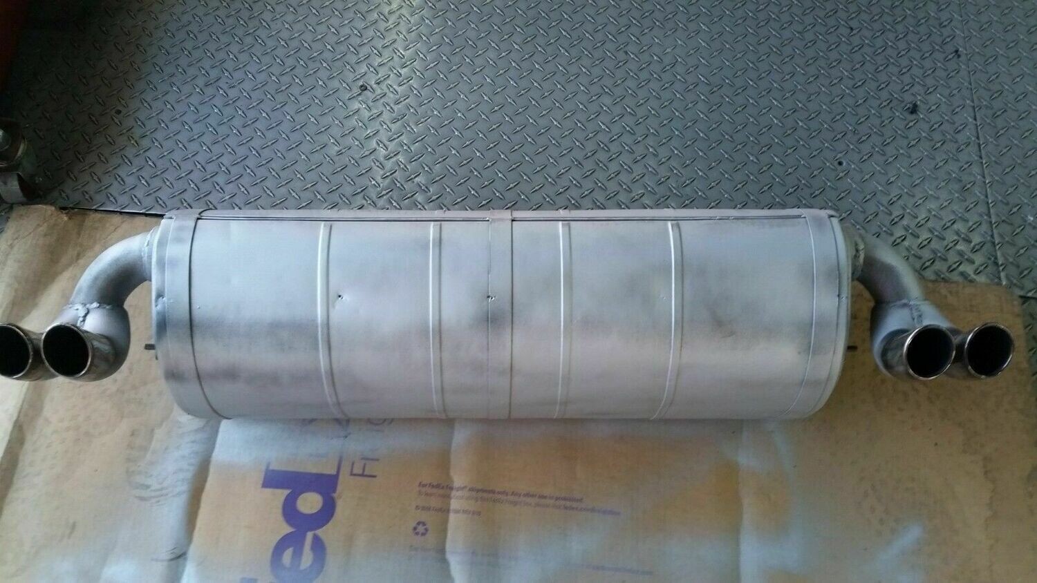 Ferrari Mondial 3.4 T rear Exhaust Muffler original part Part #  138887 PERFECT