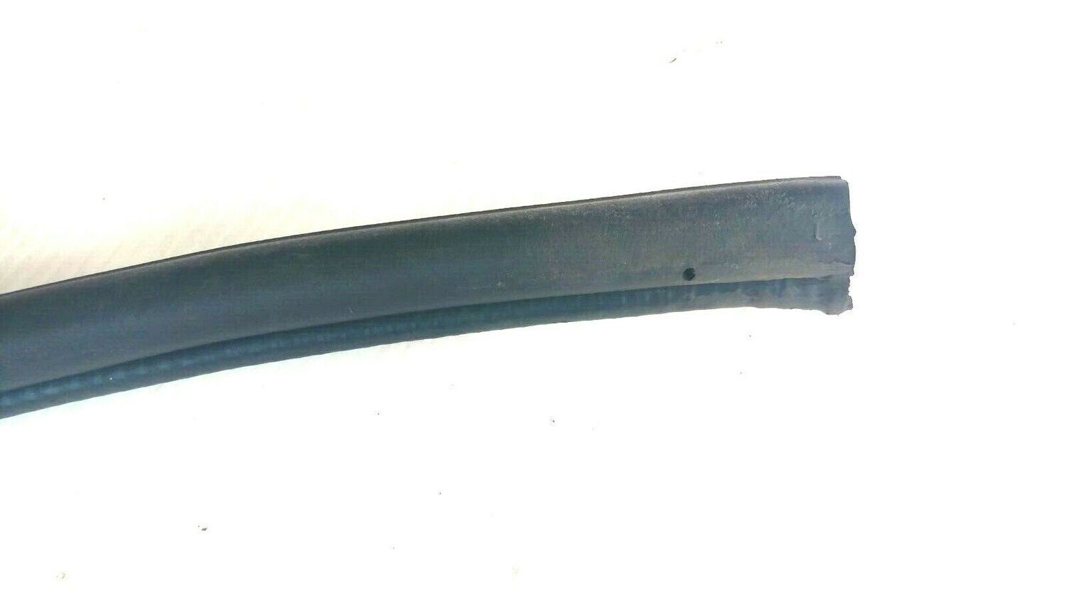 FERRARI 308 PARTS  GTS DOOR VERTICAL  FRONT SEAL MC 3476/20