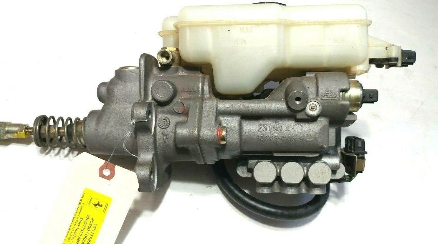 FERRARI 348 PARTS  ABS HYDRAULIC BRAKE STATION MASTER CYLINDER 70000768