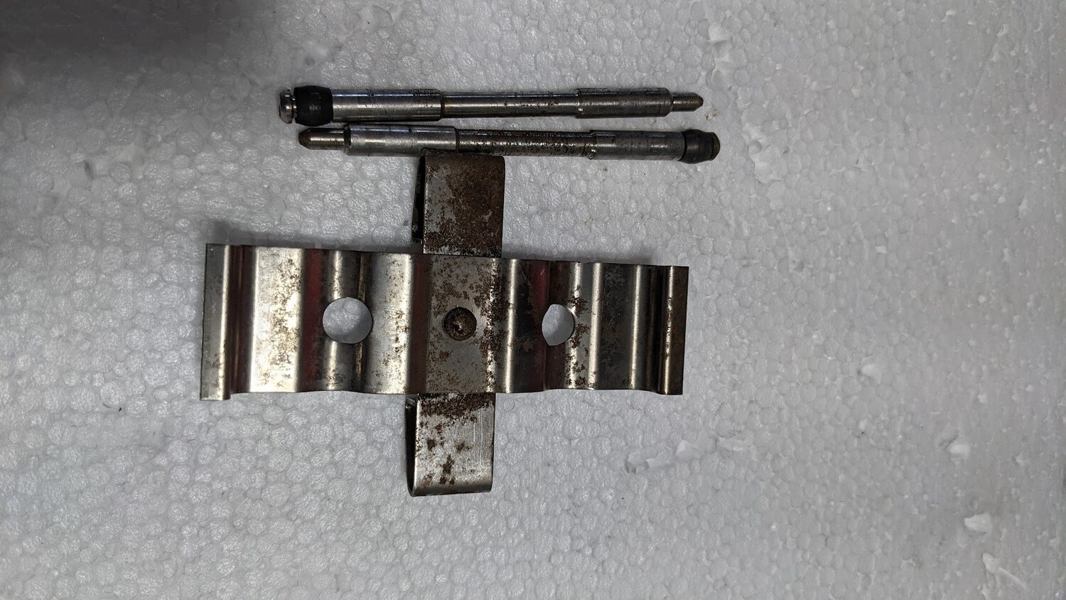 FERRARI 360 SPIDER modena PART ONE REAR OR FRONT BRAKE PAD SPRING AND PINS