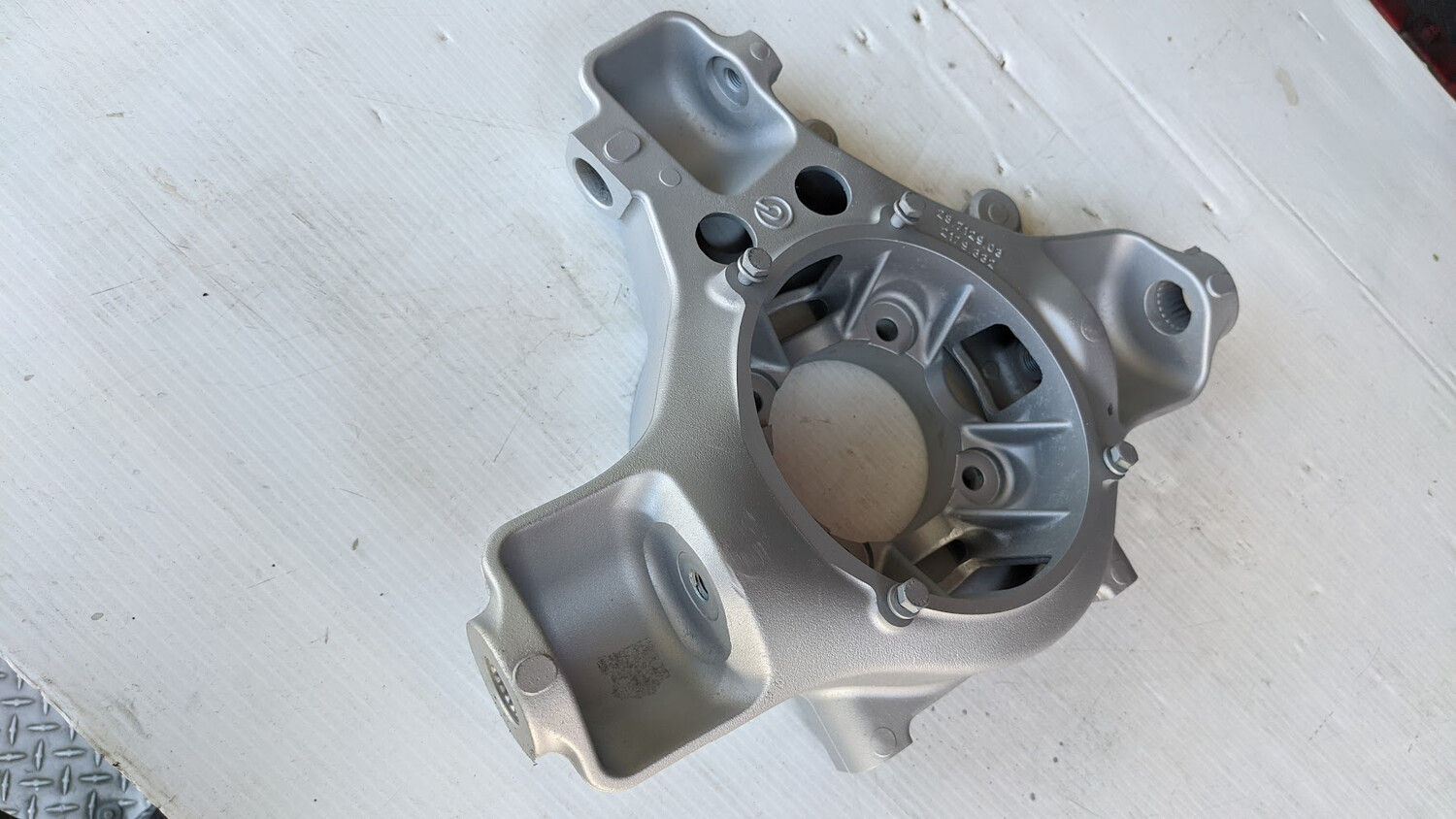 FERRARI 360 PART L.H. FRONT &amp; RH REAR STUB AXLE SPINDLE 179330
