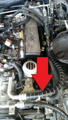 1998 Rolls Royce Silver SPUR air conditioning charge hose UV32124