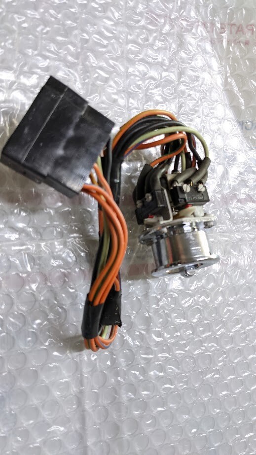 ROLLS ROYCE SPIRIT SPUR DAWN DASHBOARD RIGHT MIRROR SWITCH UD22646A2