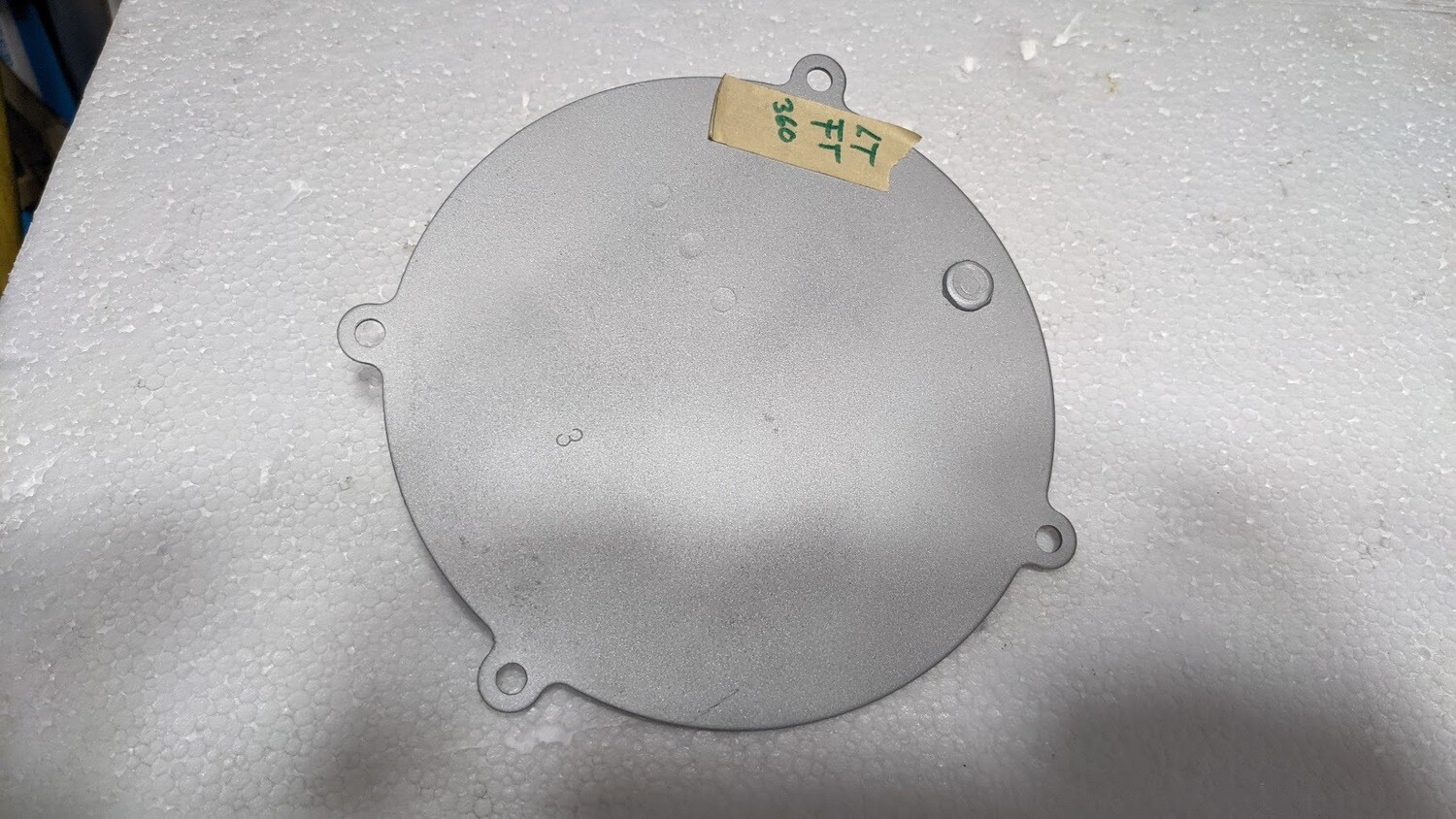 FERRARI 360 PART LEFT. FRONT STUB AXLE SPINDLE COVER 165872 PRE OWNED