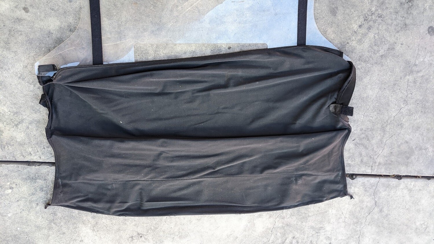 FERRARI 360 SPIDER PARTS  CAPOTE CONVERTIBLE headliner LOWER COVER 66374700 USED