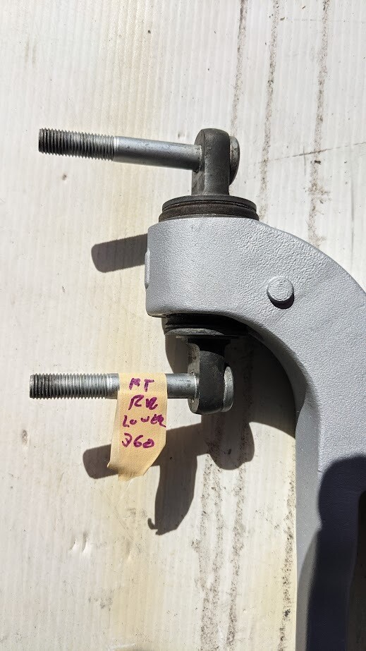 FERRARI 360 PART LOWER RIGHT rear CONTROL ARM 200943