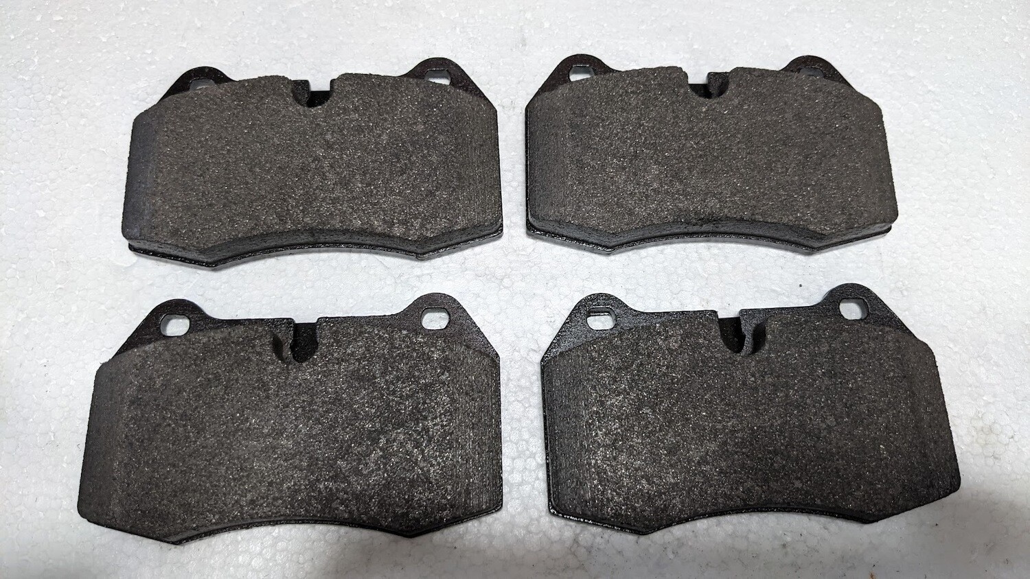 JURID FRONT BRAKE PAD SET for FERRARI 456M 70000924