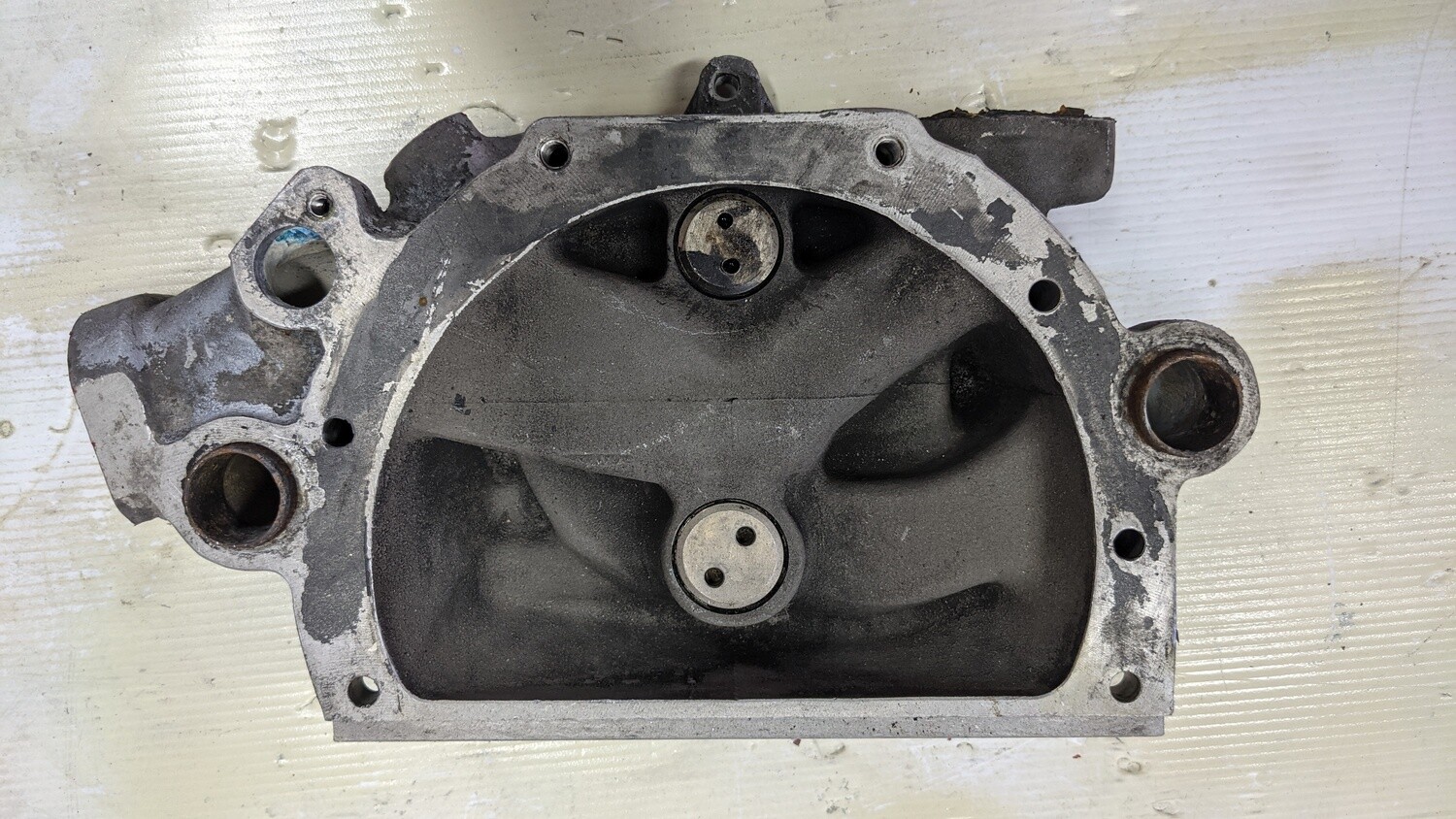 EARLY  Rolls Royce Silver SHADOW   front UPPER engine timing cover