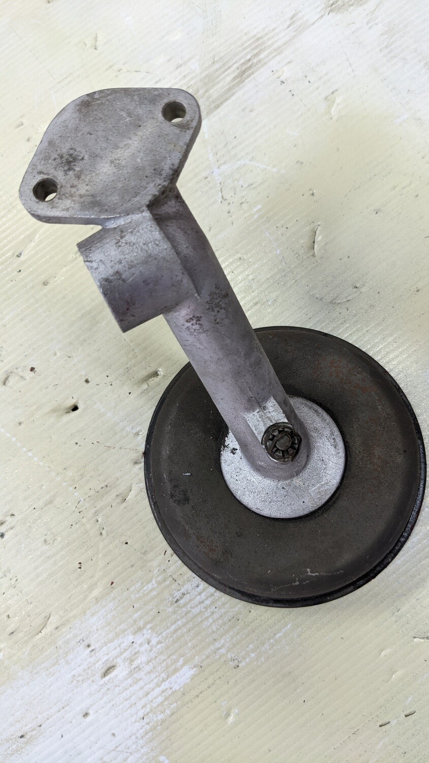 Rolls Royce Silver SHADOW   OIL PUMP PICK UP ASSEMBLY UE31293 UE5027